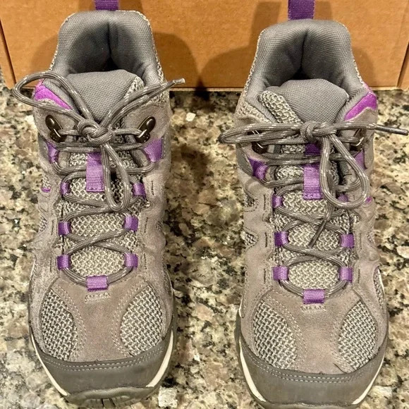 MERRELL Women’s Yokota 2 Mid Hiking Boots Size 8.5M Waterproof Excellent - Picture 10 of 16